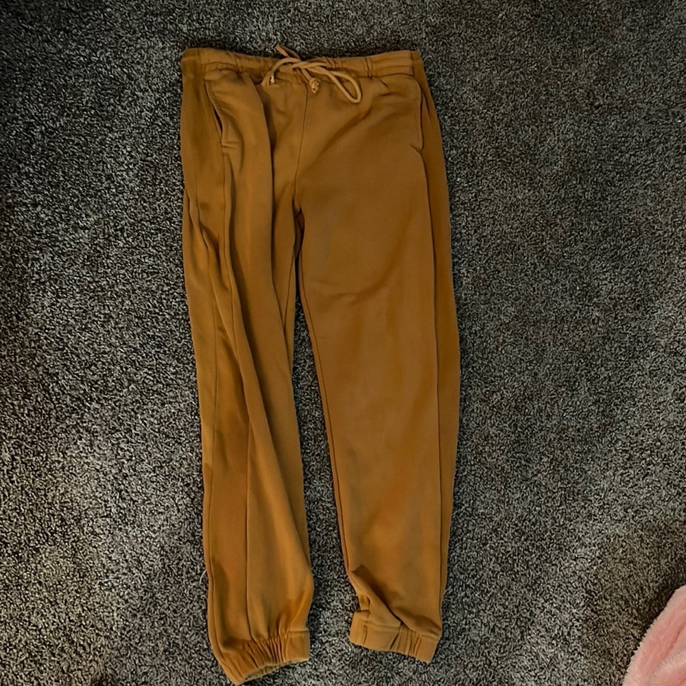 brown sweatpants